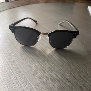 RayBan Men’s sunglasses
